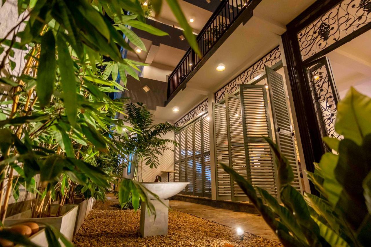 Brixia Cafe & Guest Bed & Breakfast Galle Exterior photo